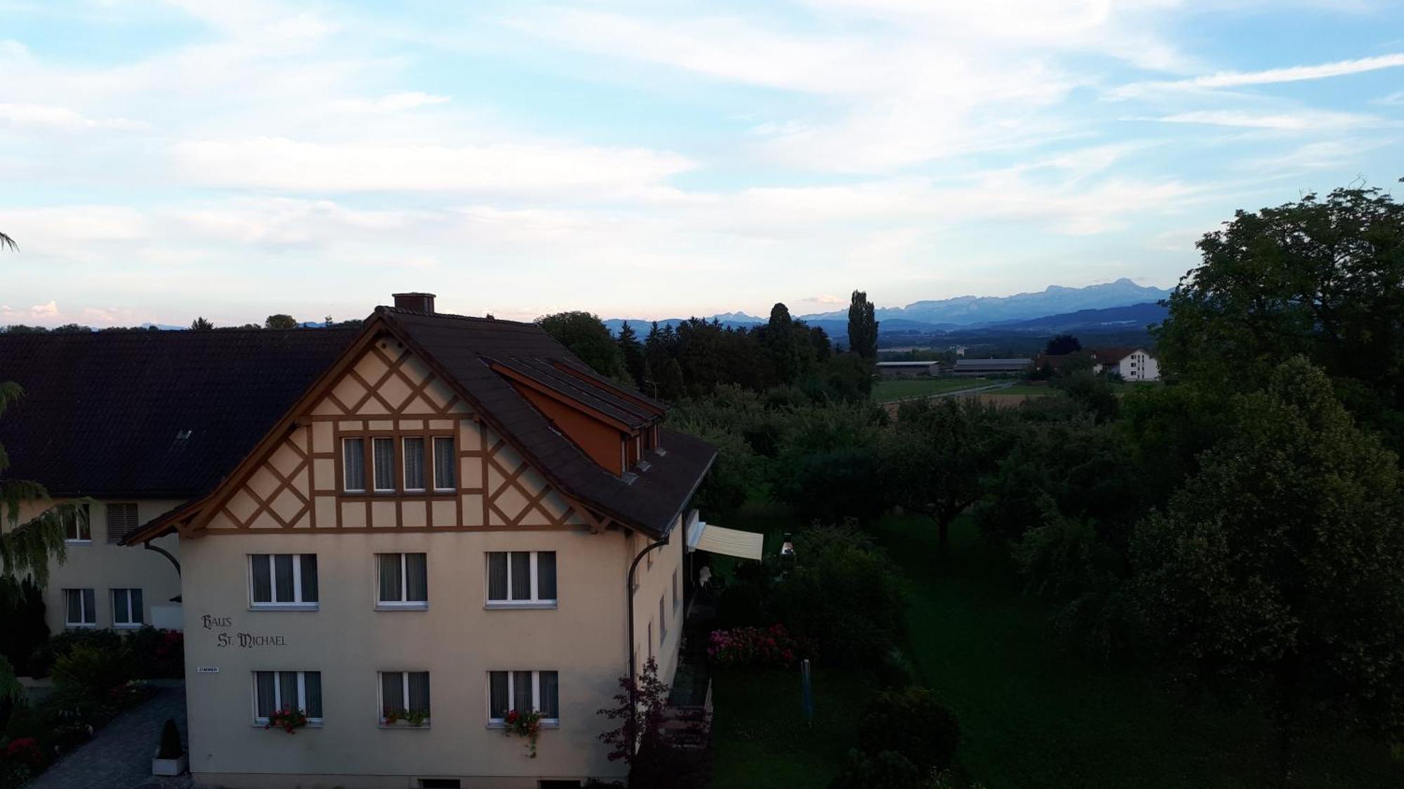 Готель Haus St.Michael Dozwil Екстер'єр фото